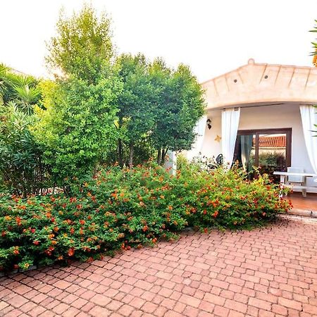 Residence Lu Soli Budoni Affitti Екстериор снимка