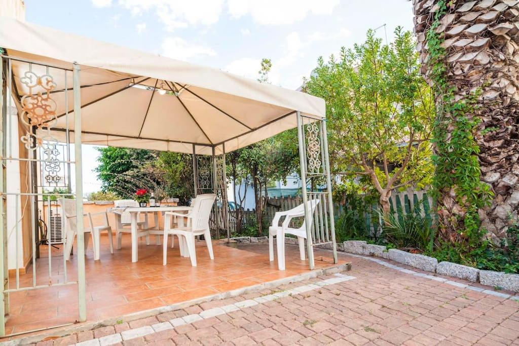 Residence Lu Soli Budoni Affitti Екстериор снимка