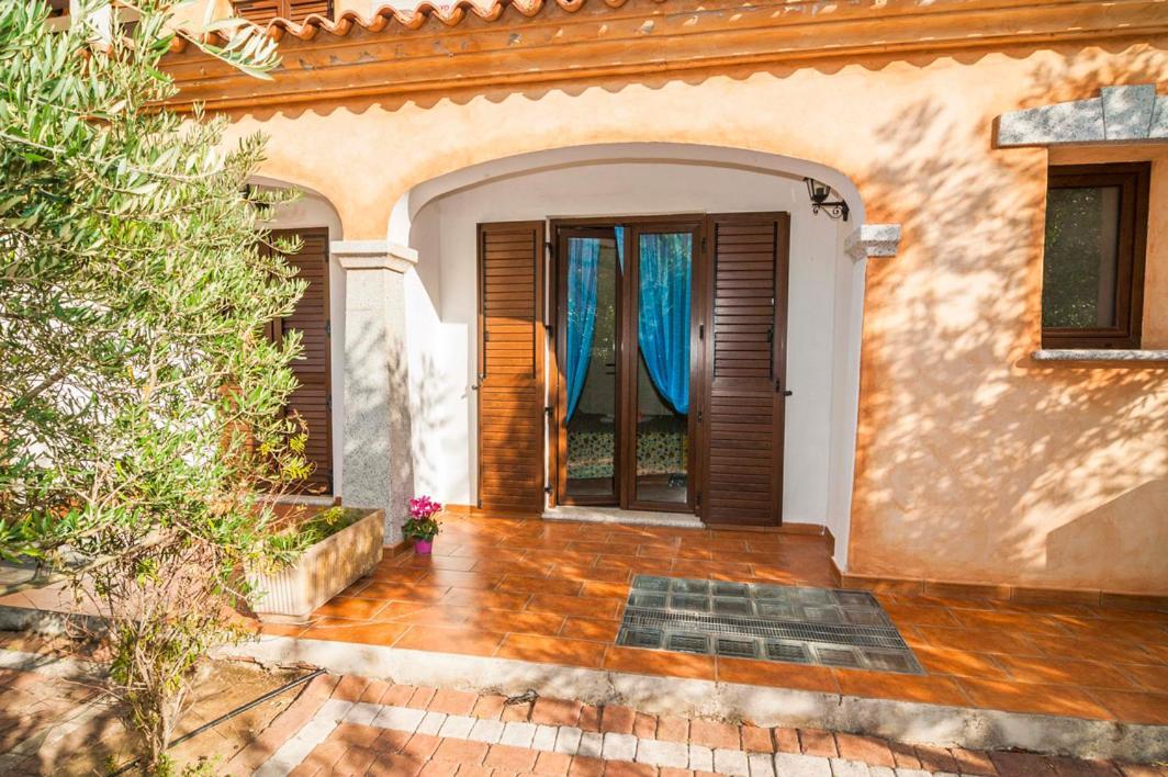Residence Lu Soli Budoni Affitti Екстериор снимка