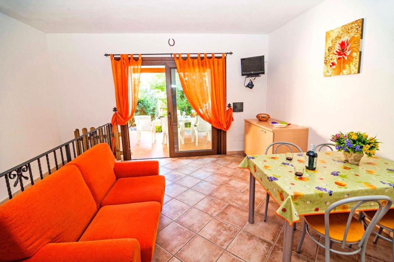 Residence Lu Soli Budoni Affitti Екстериор снимка