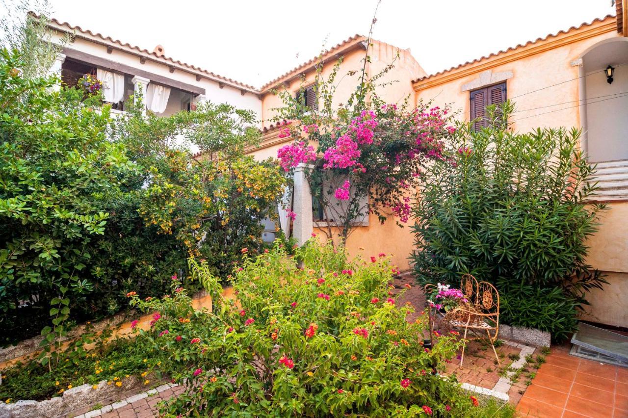 Residence Lu Soli Budoni Affitti Екстериор снимка
